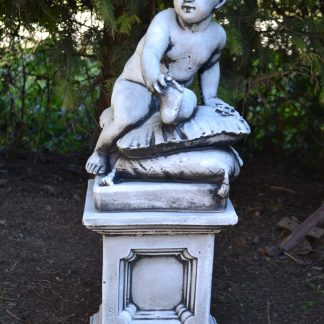 Băiețel pe pătuț-cod- S 03