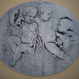 Tab. oval cu trei îngerași -cod- R 013-patinat/alb